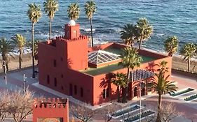 El fantastico BenalBeach, Breakfast included